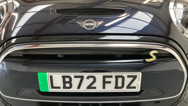 MINI Hatchback 1.5 Cooper Exclusive II 5dr Auto Petrol Hatchback